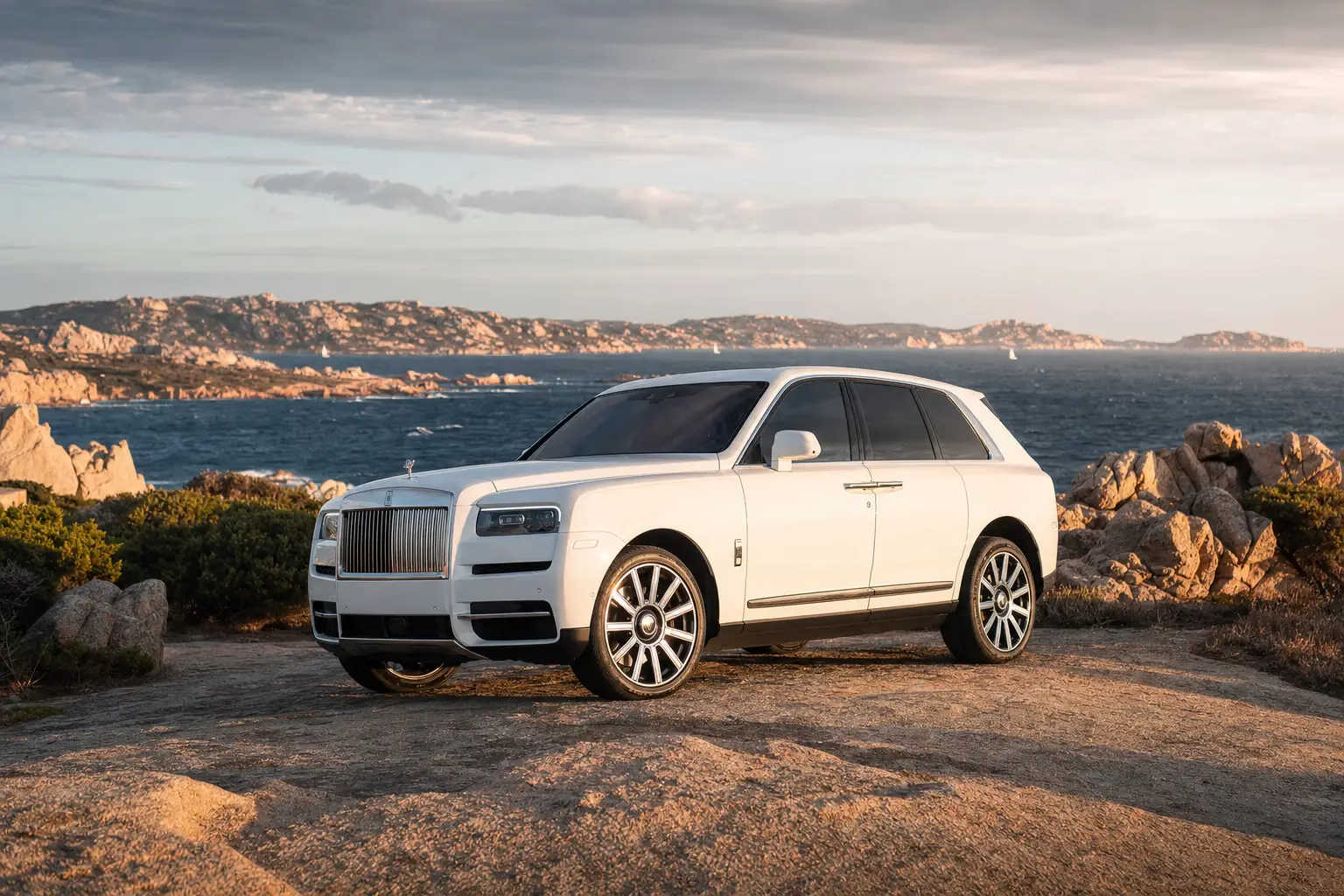 Rolls-Royce a Palau — noleggio LSM Car Luxury